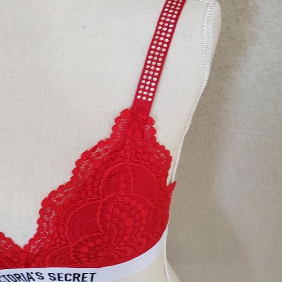 Victoria's Secret brallets size Small with rhinestones set of 2 - Picture 3 of 9